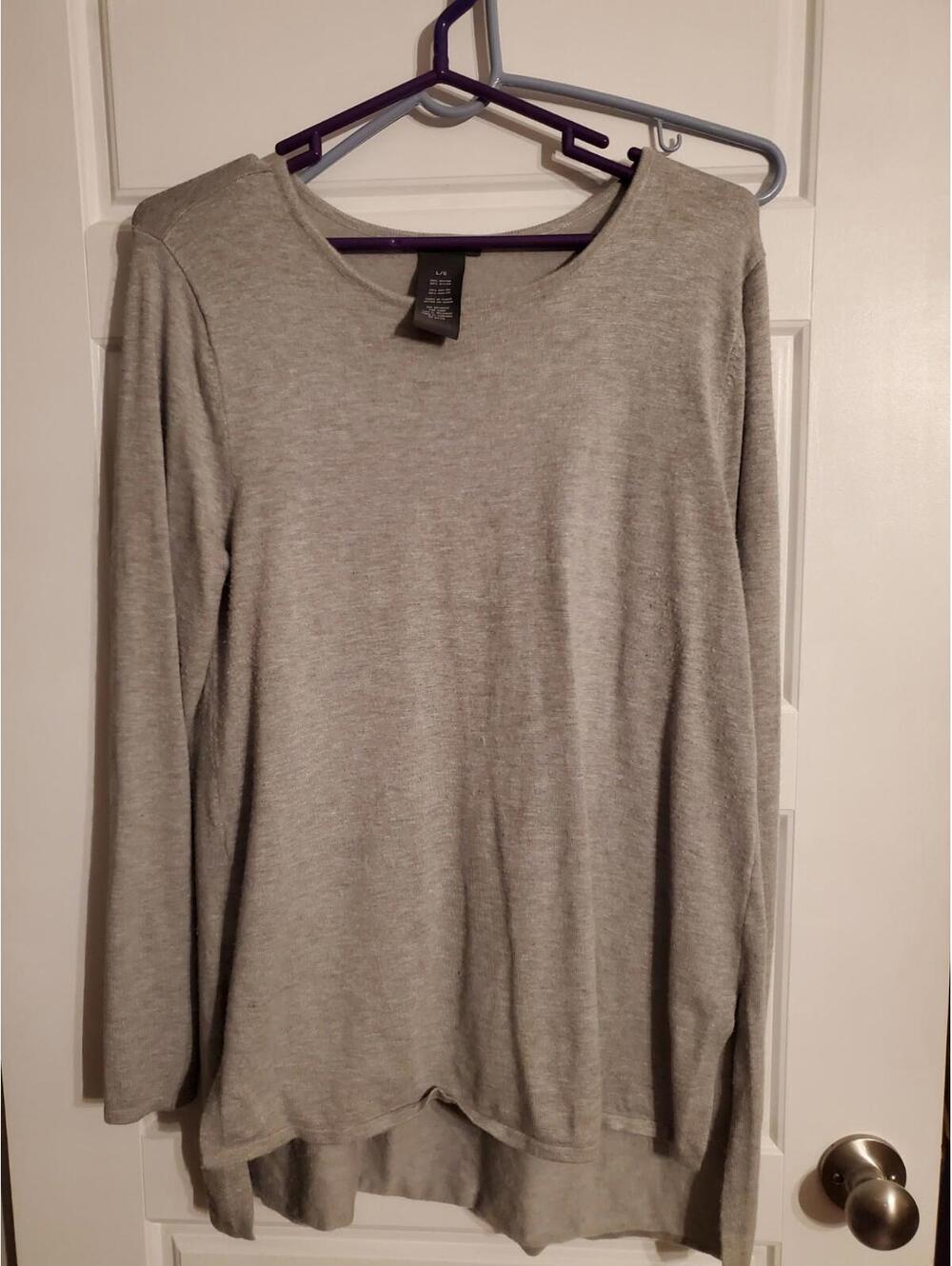 Chelsea and Theodore Women's Sweater
